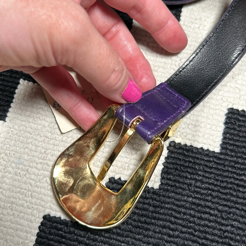 Fab, VINTAGE, NORDSTROM, purple leather belt!!